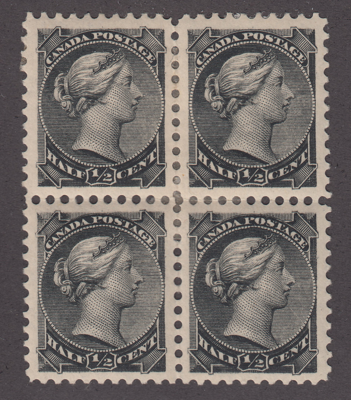 0034CA1712 - Canada #34 - Mint, Block of 4