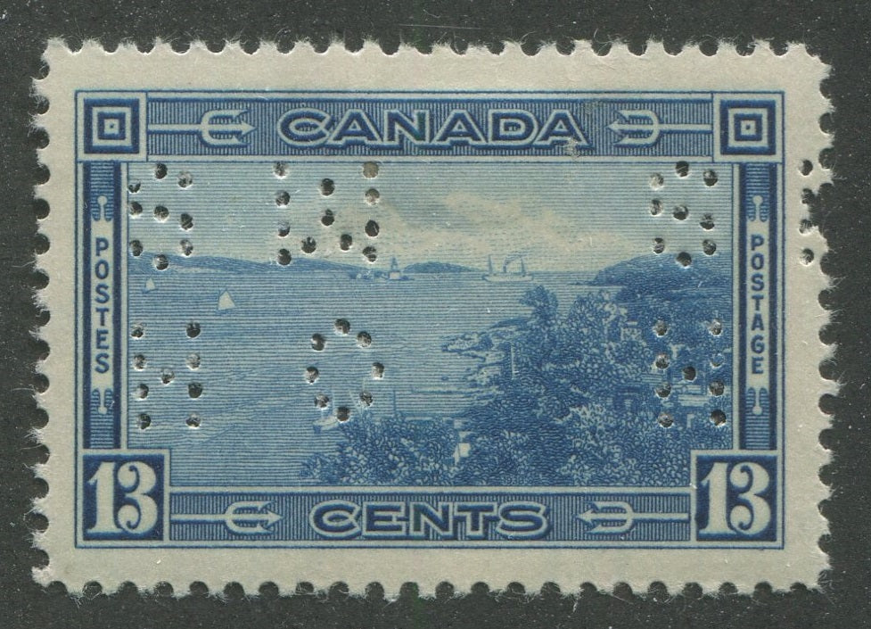 0303CA2403 - Canada O9-242 - Mint