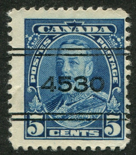 TORO015221 - TORONTO 15-221