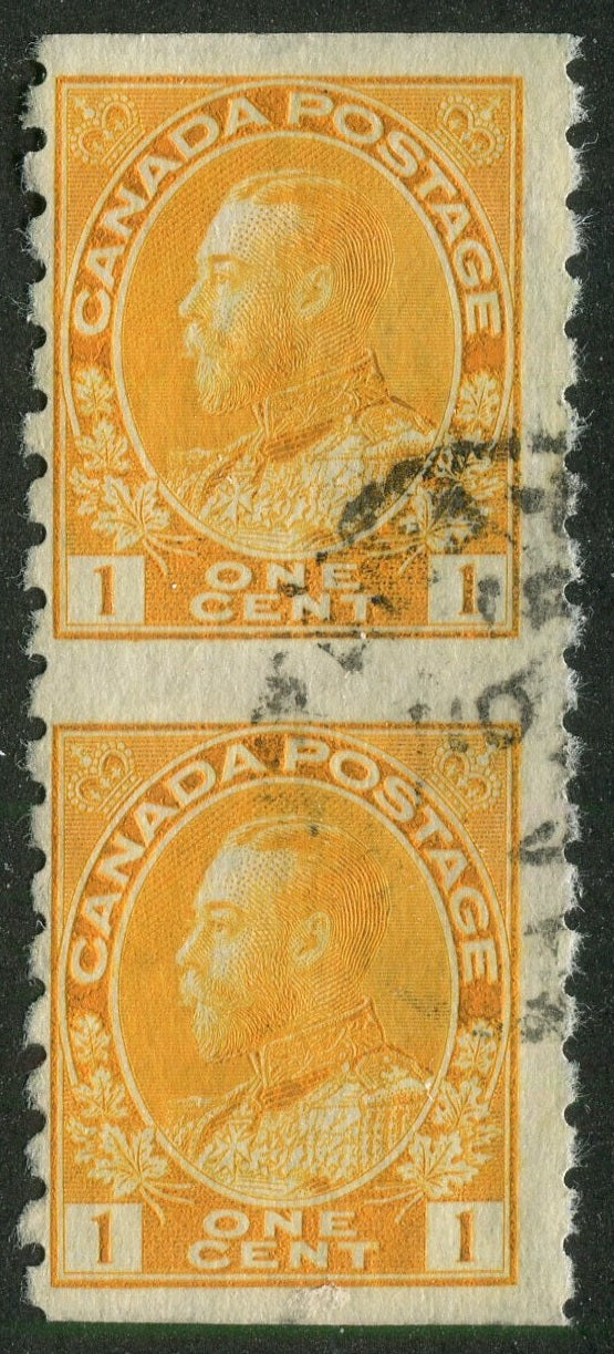 0126CA2510 - Canada #126a Vertical Pair, Imperf Horizontally