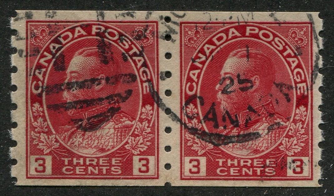 0130CA2410 - Canada #130 - Pair