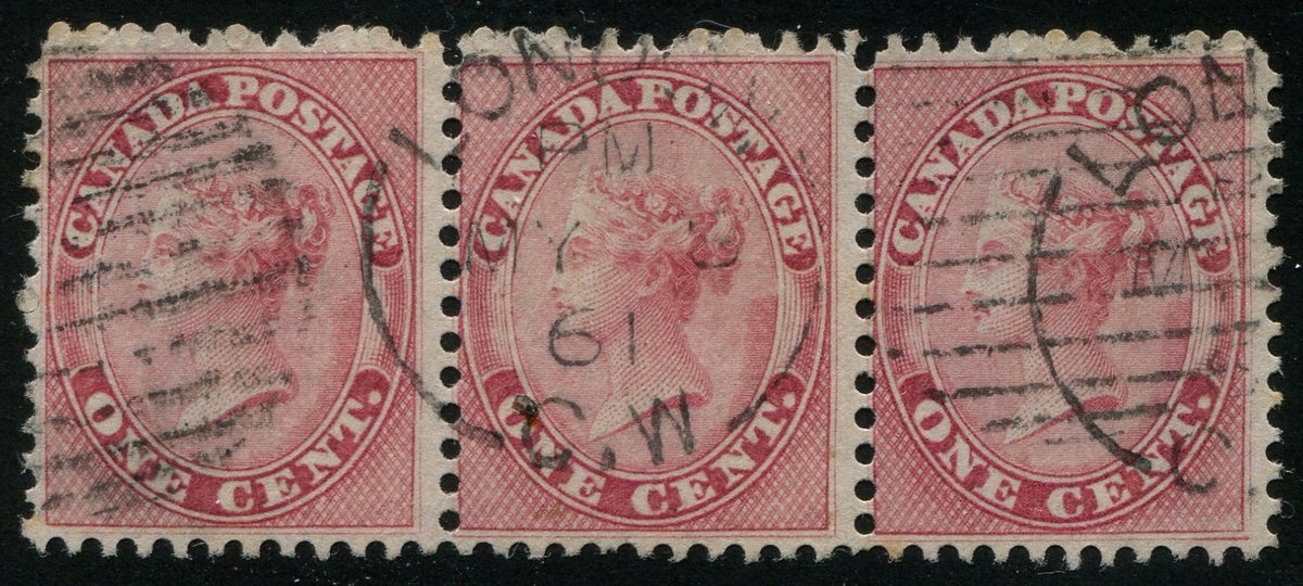 0014CA2502 - Canada #14 Strip of 3