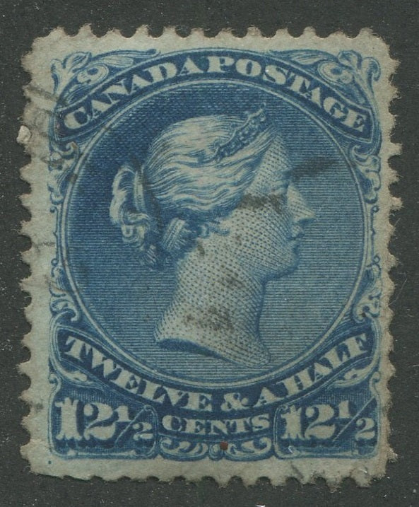 0028CA2403 - Canada #28v
