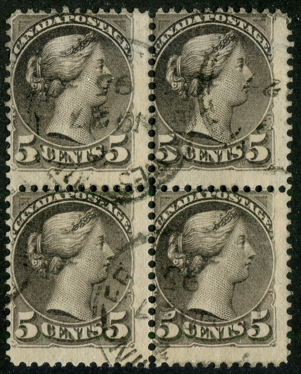 0042CA2610 - Canada #42 Block of 4