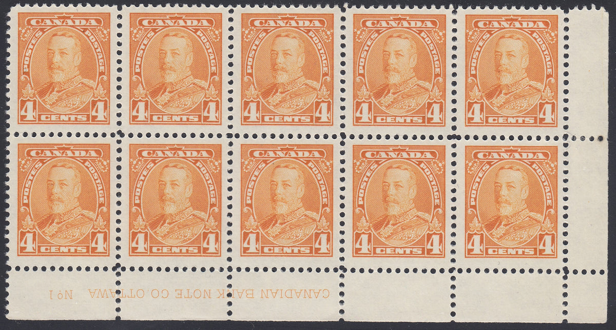 0220CA1801 - Canada #220 Plate Block