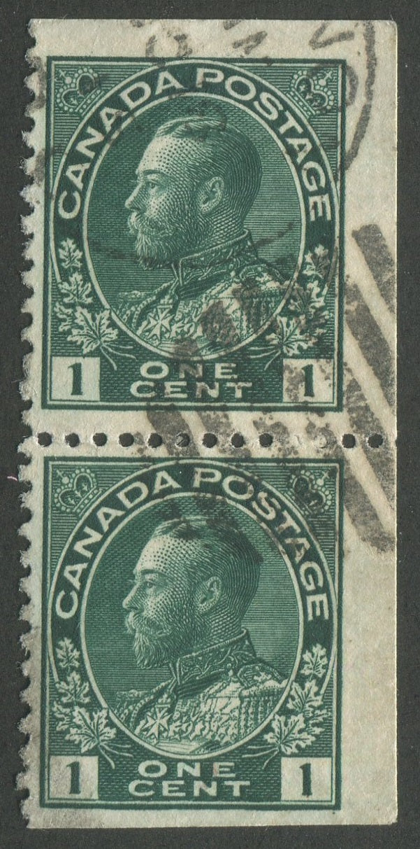 0104CA1803 - Canada #104aiis - Used Booklet Pair