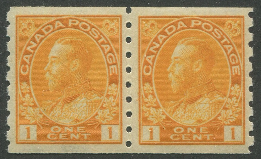 0126CA2212 - Canada #126d Pair