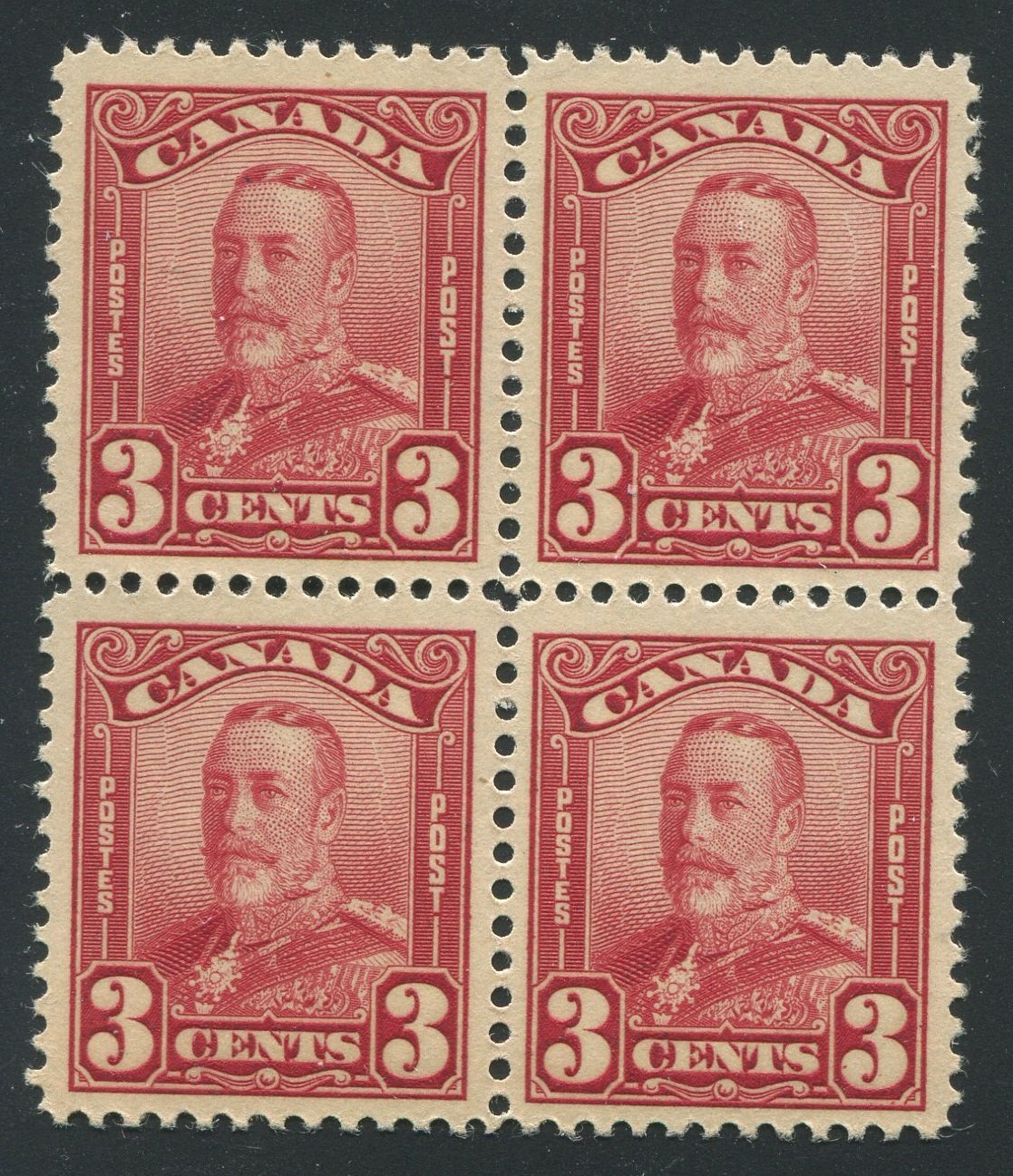 0151CA1710 - Canada #151 Block of 4