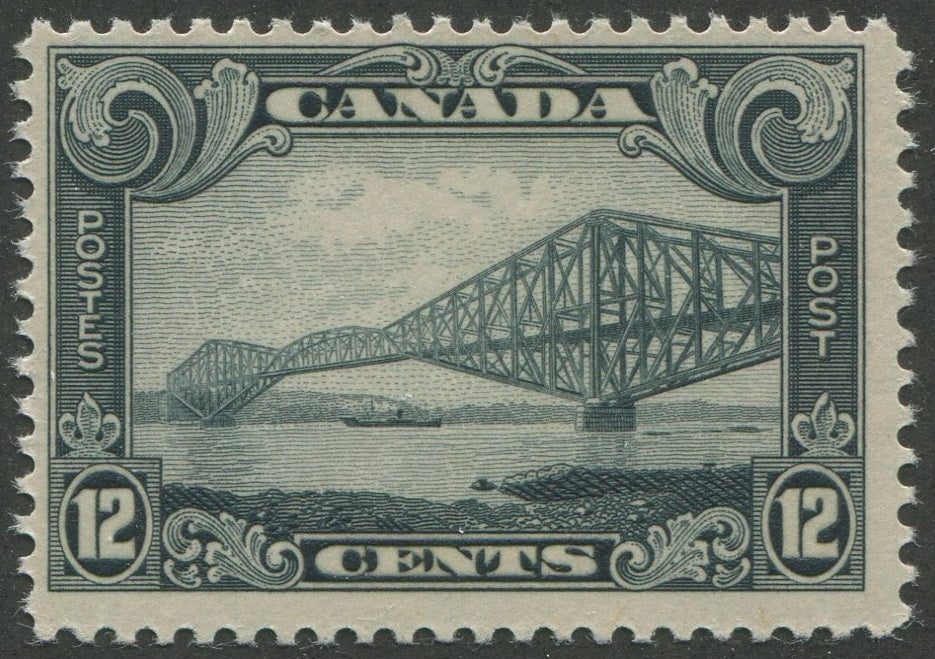 0156CA2210 - Canada #156