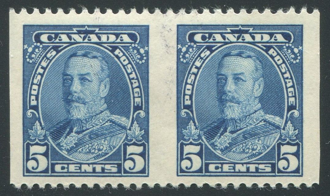 0221CA2002 - Canada #221a - Mint Horizontal Pair Imperf Vertically
