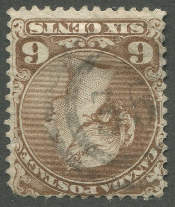 0027CA2002 - Canada #27, 2-Ring Numeral Cancel &#39;35&#39;