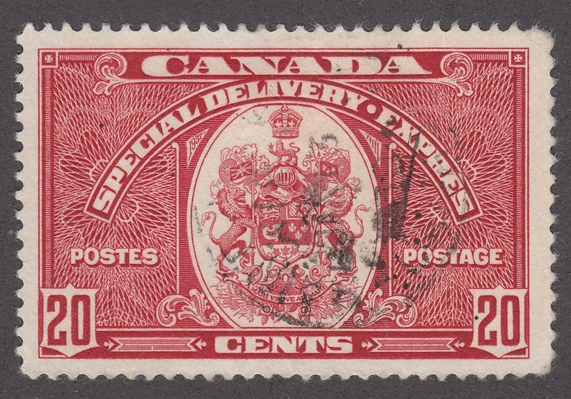 0110CA2107 - Canada E8 - Used