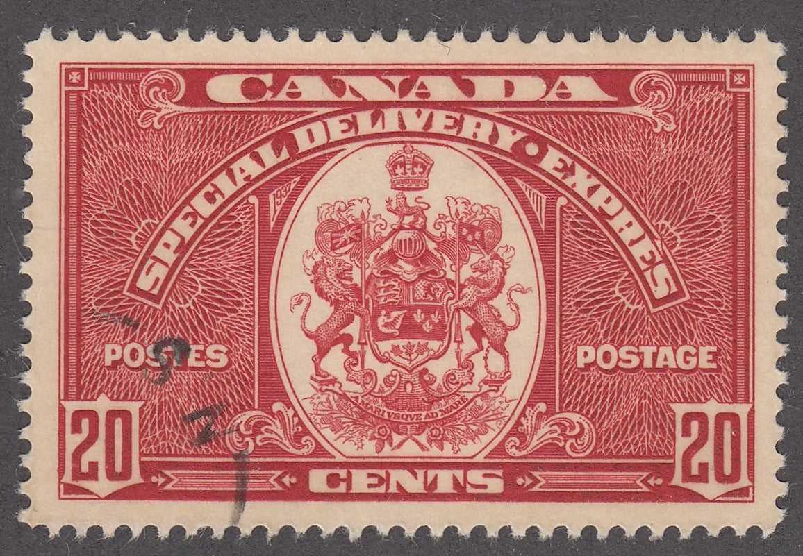 0110CA2107 - Canada E8 - Used