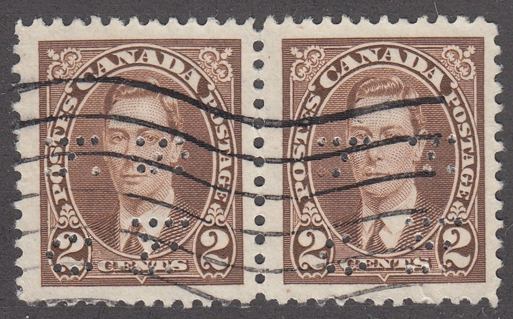 0294CA2106 - Canada O232 &#39;E&#39; - Used Pair