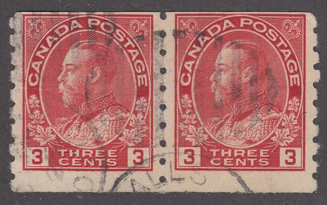 0130CA2105 - Canada #130 - Pair