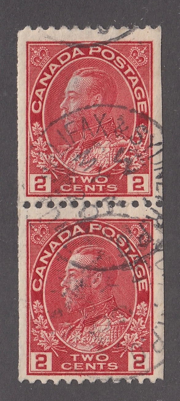 0132CA2105 - Canada #132 - Pair