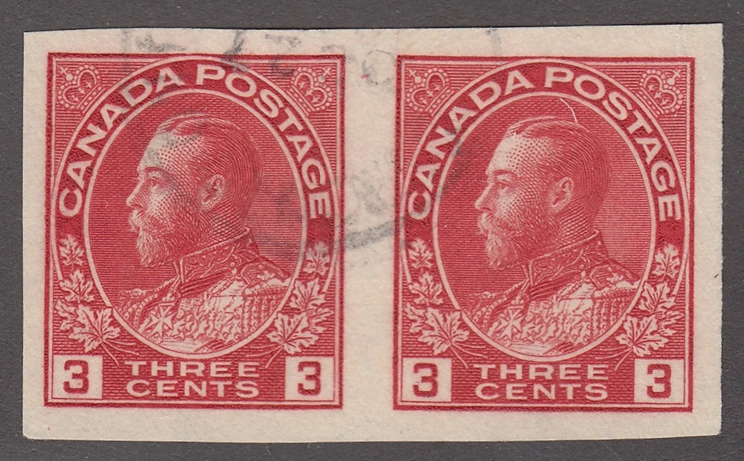 0138CA2105 - Canada #138 - Pair