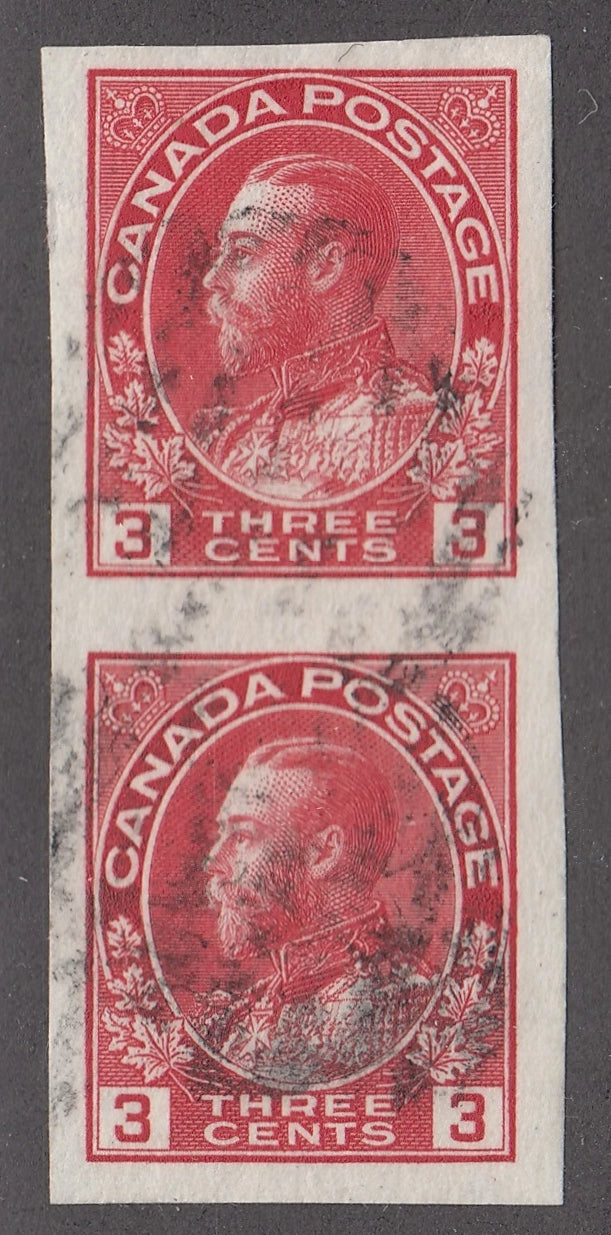 0138CA2105 - Canada #138 - Pair