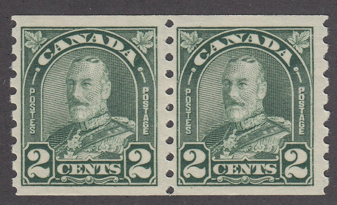 0180CA2106 - Canada #180 - Pair