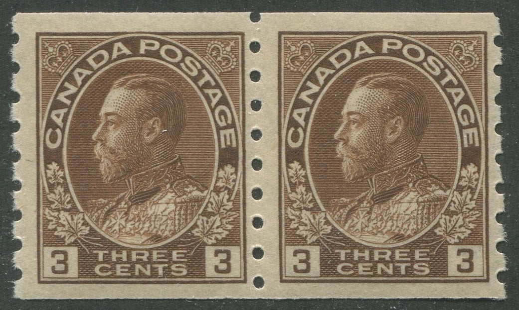 0129CA2302 - Canada #129 Pair