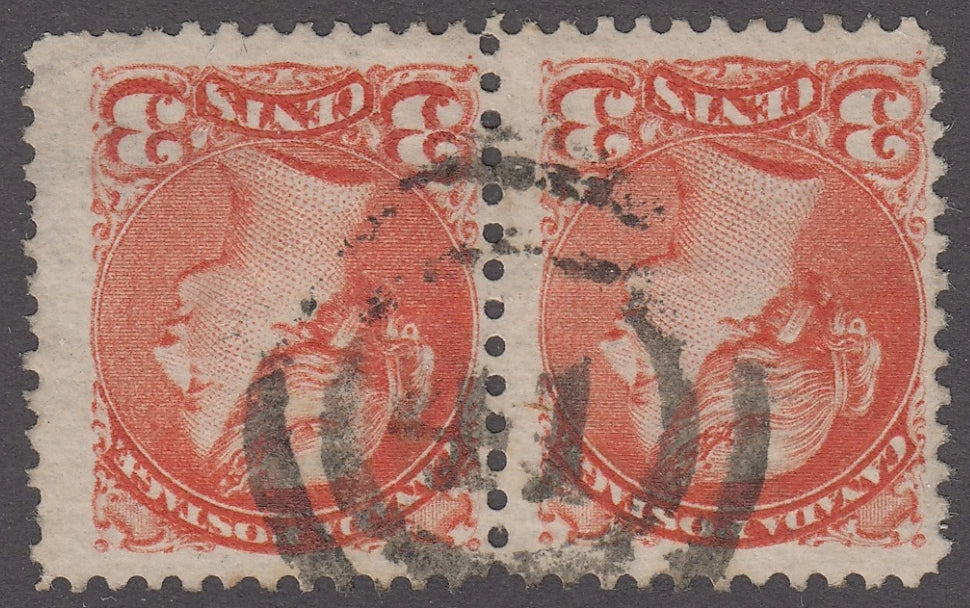 0037CA2012 - Canada #37 Pair, 2 Ring Numeral Cancel &#39;41&#39;