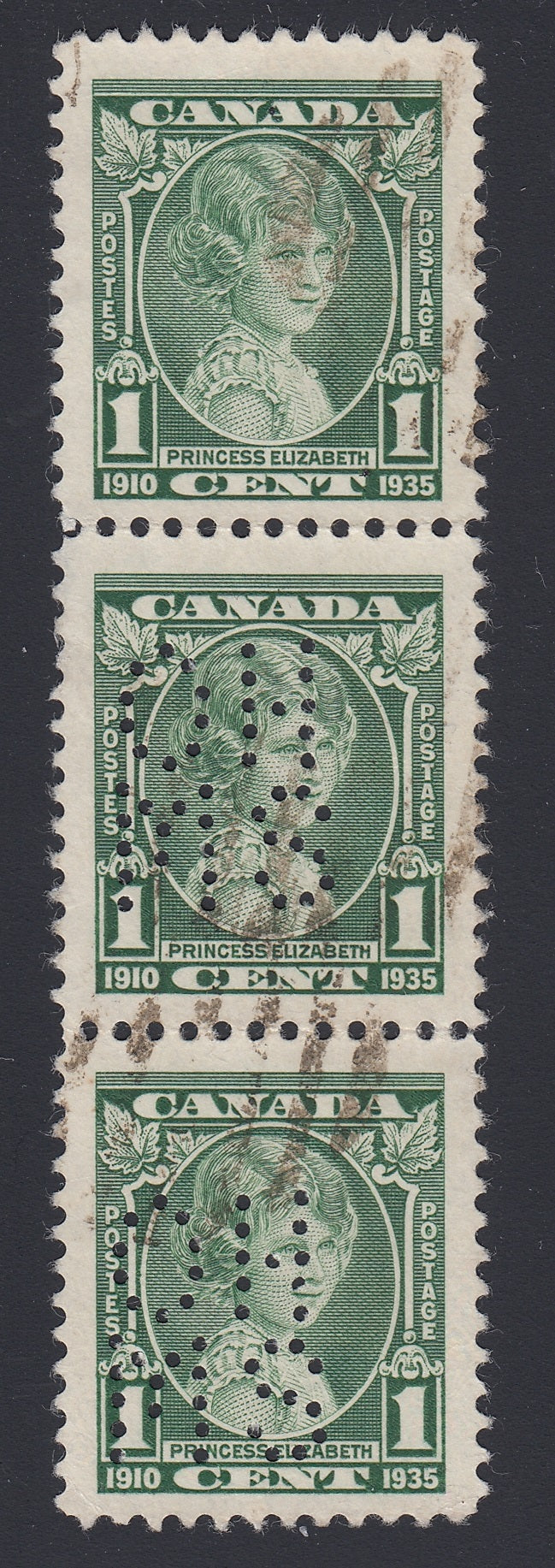 0241CA1804 - Canada OA211 &#39;A Z, A&#39; - Used Strip of 3