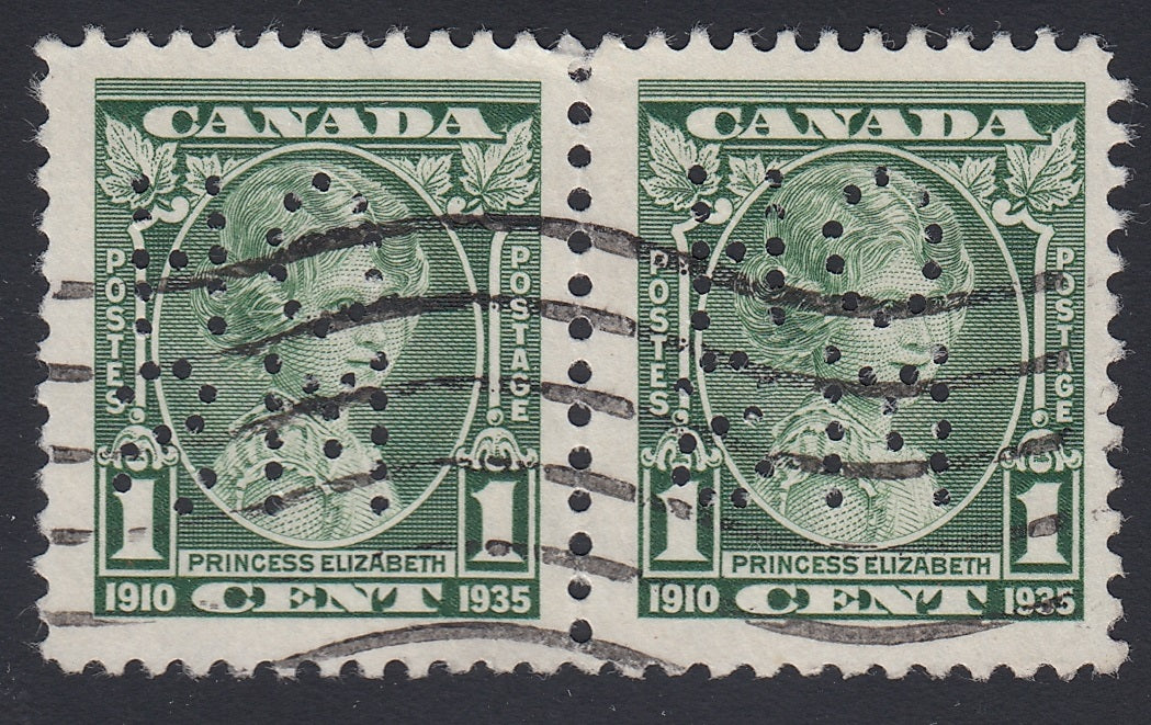 0241CA1804 - Canada OA211 &#39;B &amp; Bs&#39; - Used Pair