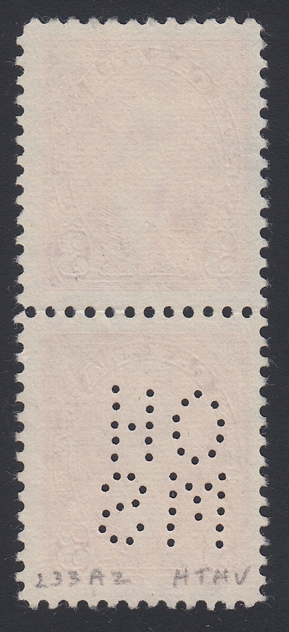 0260CA1804 - Canada OA233 &#39;A Z&#39; - Used Vertical Pair