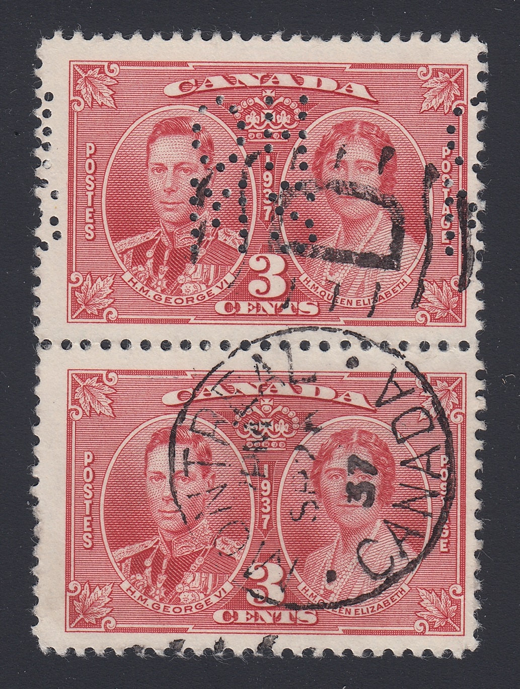 0264CA1804 - Canada OA237 &#39;A Z&#39; - Used Vertical Pair