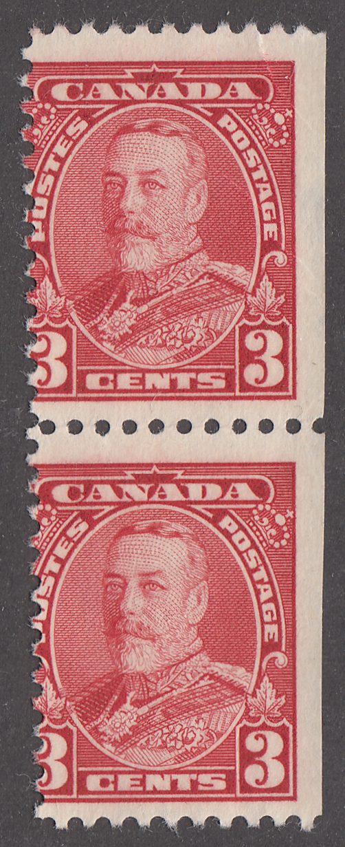 0219CA2202 - Canada #219 - Mint Pair, Misperf.