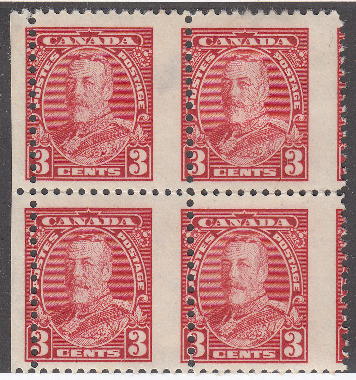 0219CA2202 - Canada #219 - Mint Block, Misperf.